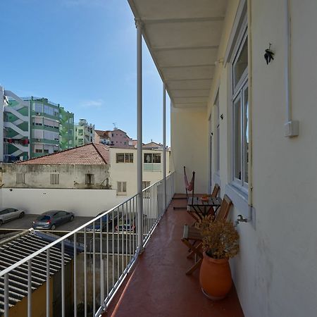 Almirante Reis Apartment Lisbon Bagian luar foto