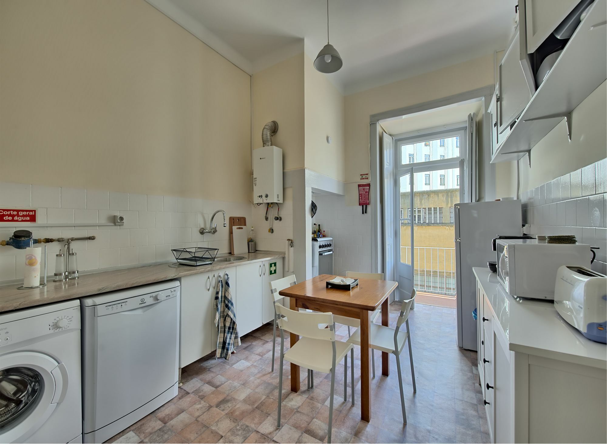 Almirante Reis Apartment Lisbon Bagian luar foto